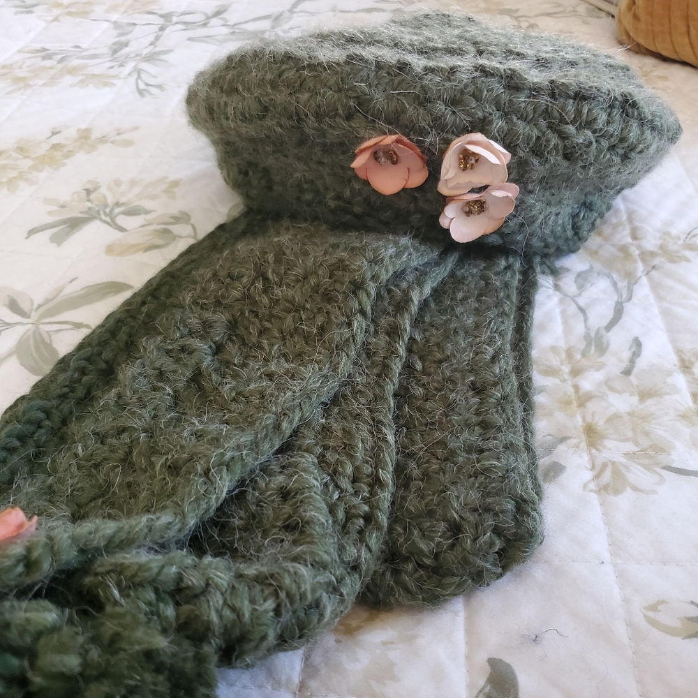 Hat & Scarf set